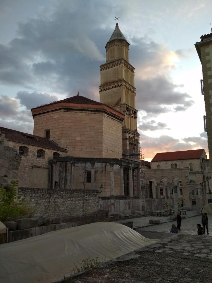 Studio Sfinga In The Heart Of Diocletian'S Palace Split Exterior foto